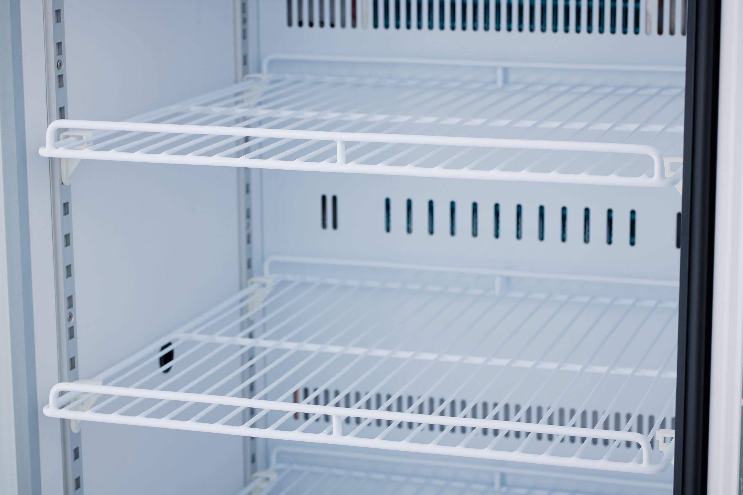 Pinnacle LabPLUS Refrigerator 400L - Image 6